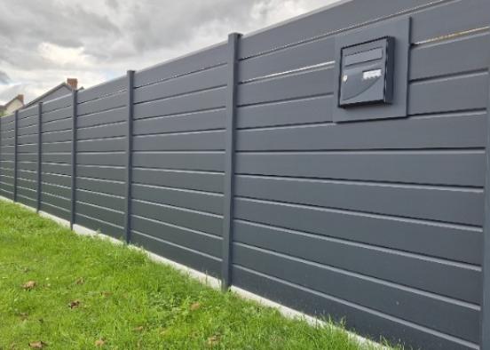 Clôture Aluminium Ajourée installée par DOLLEANS SERVICE spécialiste dans le 76